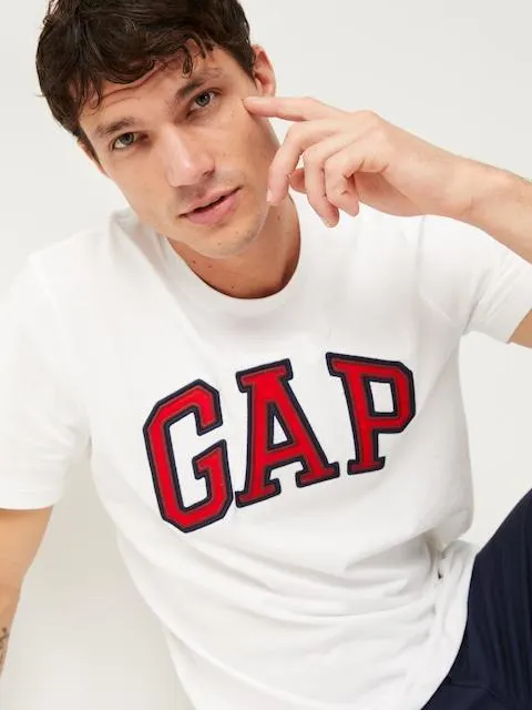 GAP Red Logo Tee In White