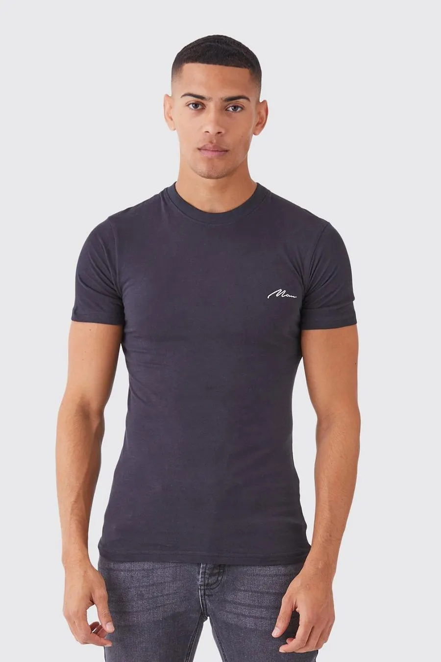 Muscle Fit Man Signature T-shirt