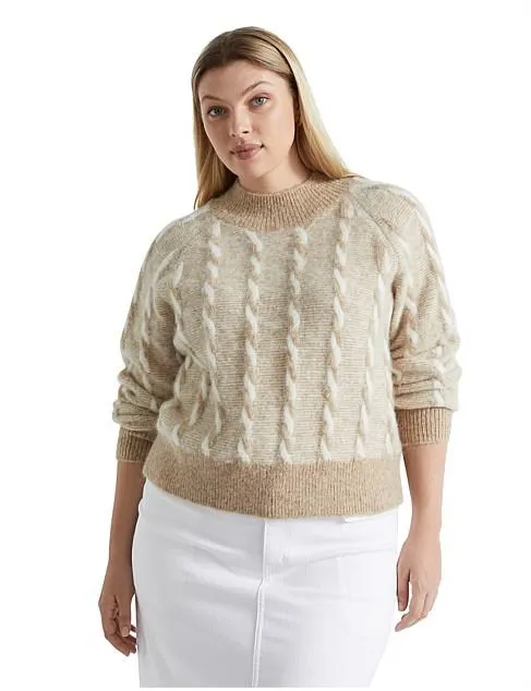 TWO TONE CABLE KNIT