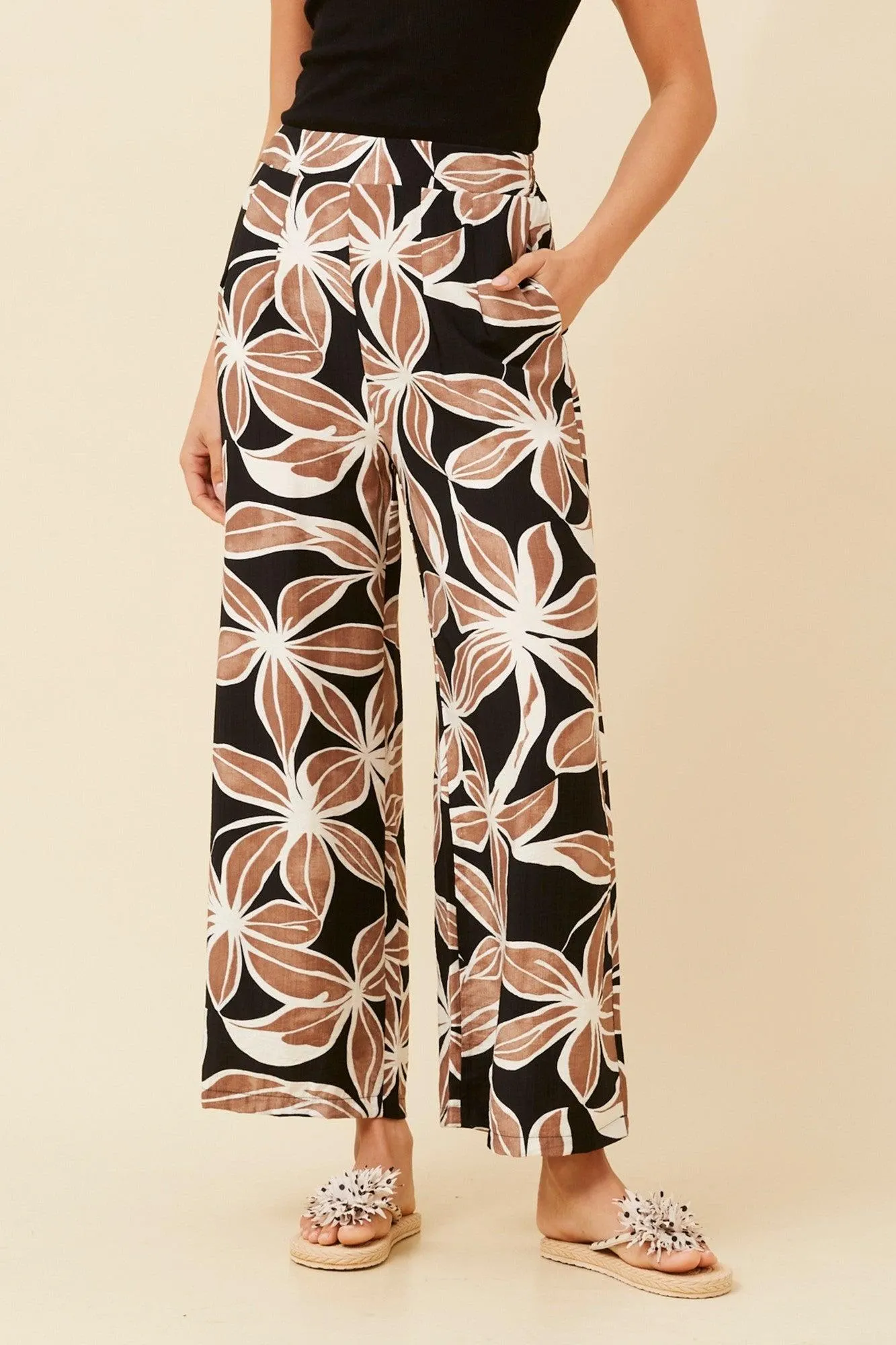 LOXANA LEAF PRINT PANTS