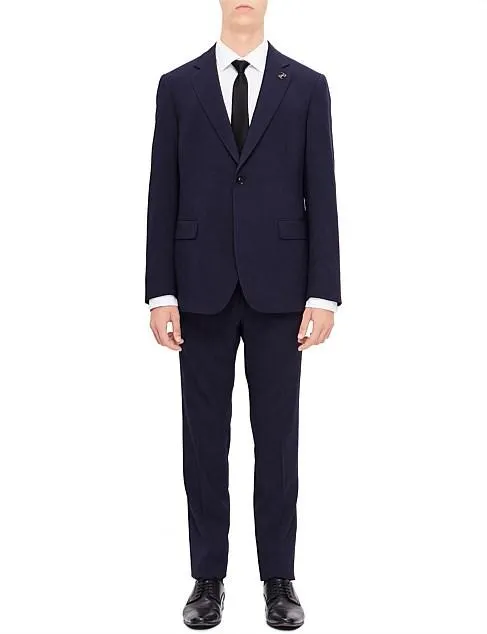 PALLADIO Model Suit Drop 7