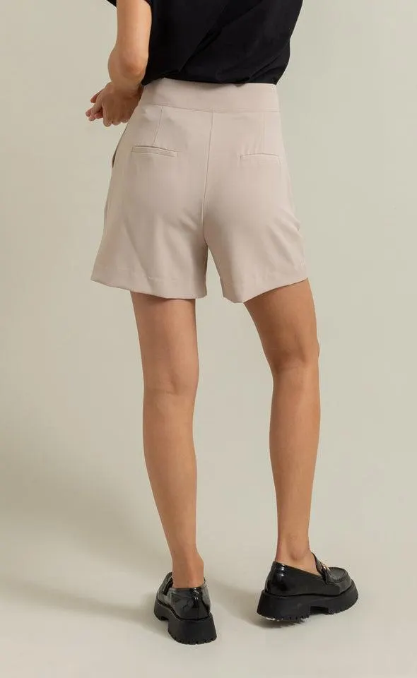 Tailored Short