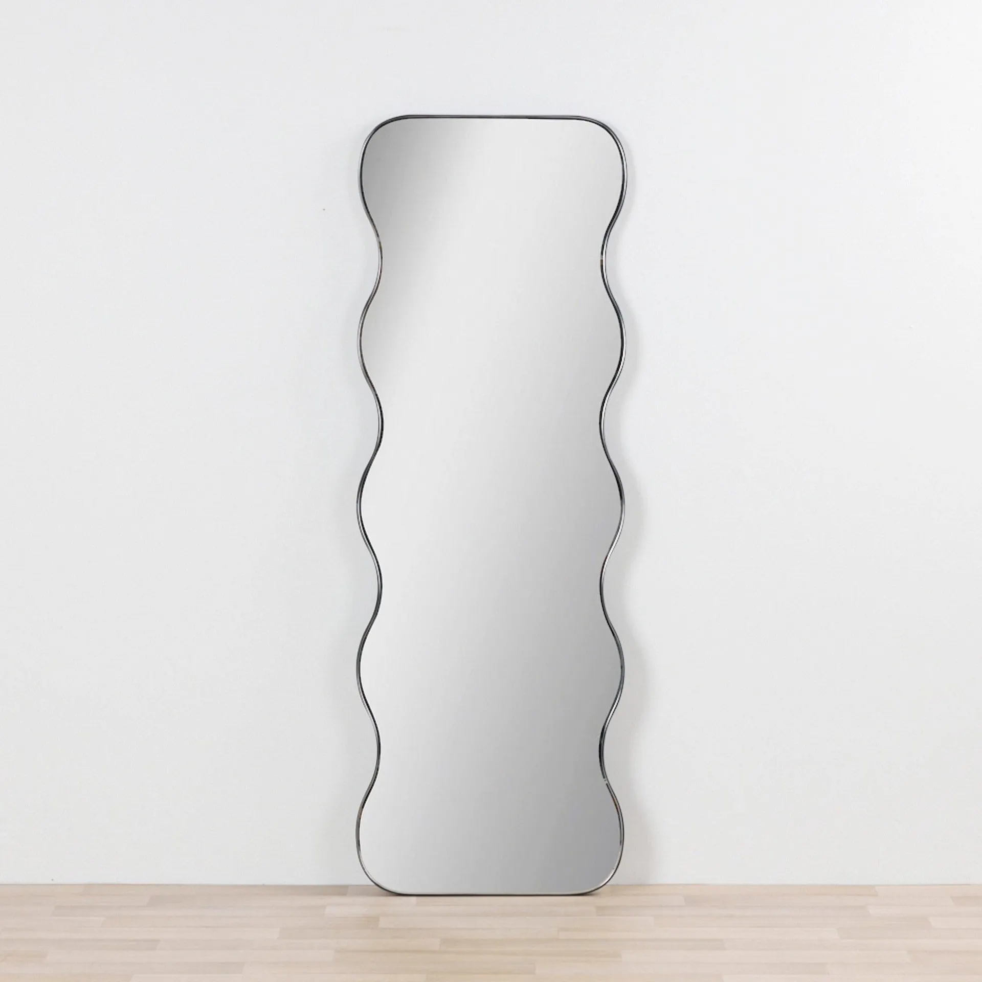 Wavy Edge Long Mirror