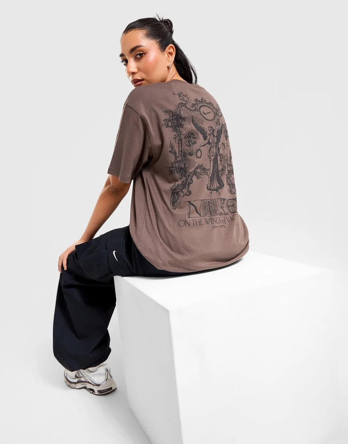 Nike Wings Oversized T-Shirt