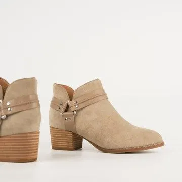 Chimney Women's Leather Ankle Boots