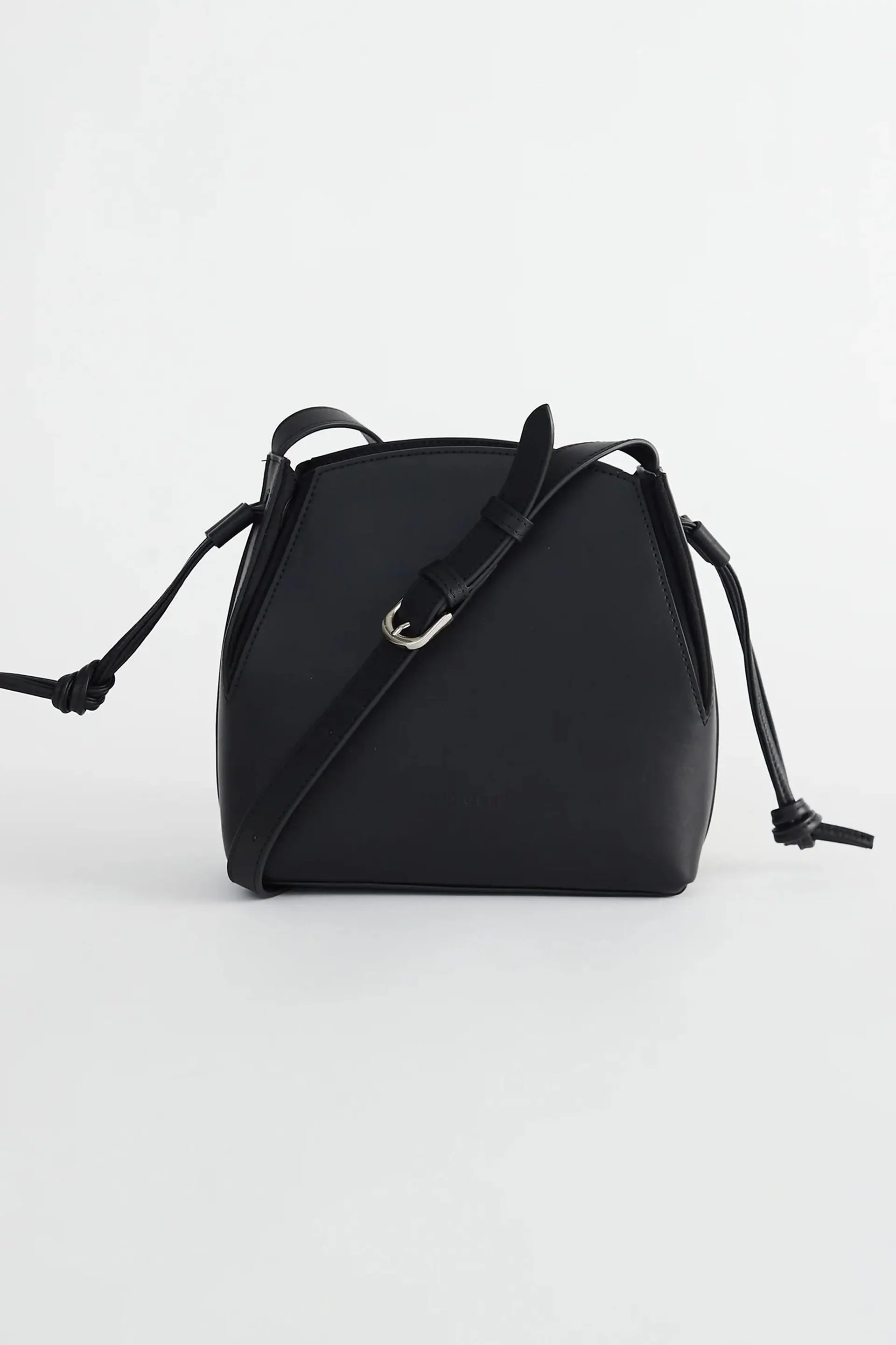 The Horse Juno Shoulder Bag