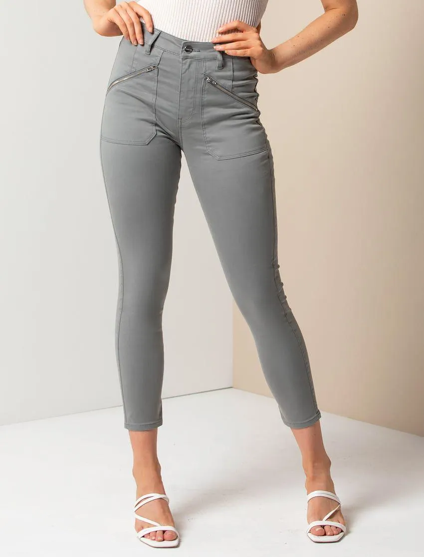 Leah Mid-Rise Cargo Jeans