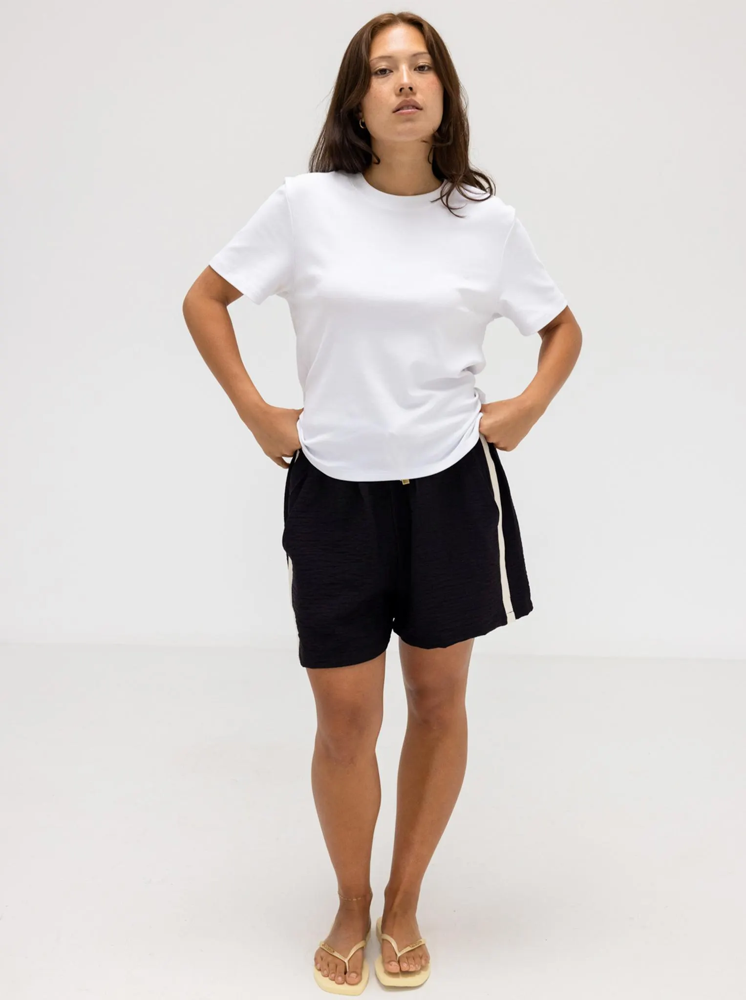 Weekender Short in Black