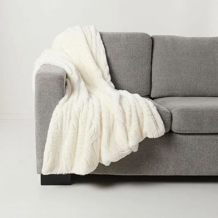 Living & Co Arch Throw 127cm x 152cm