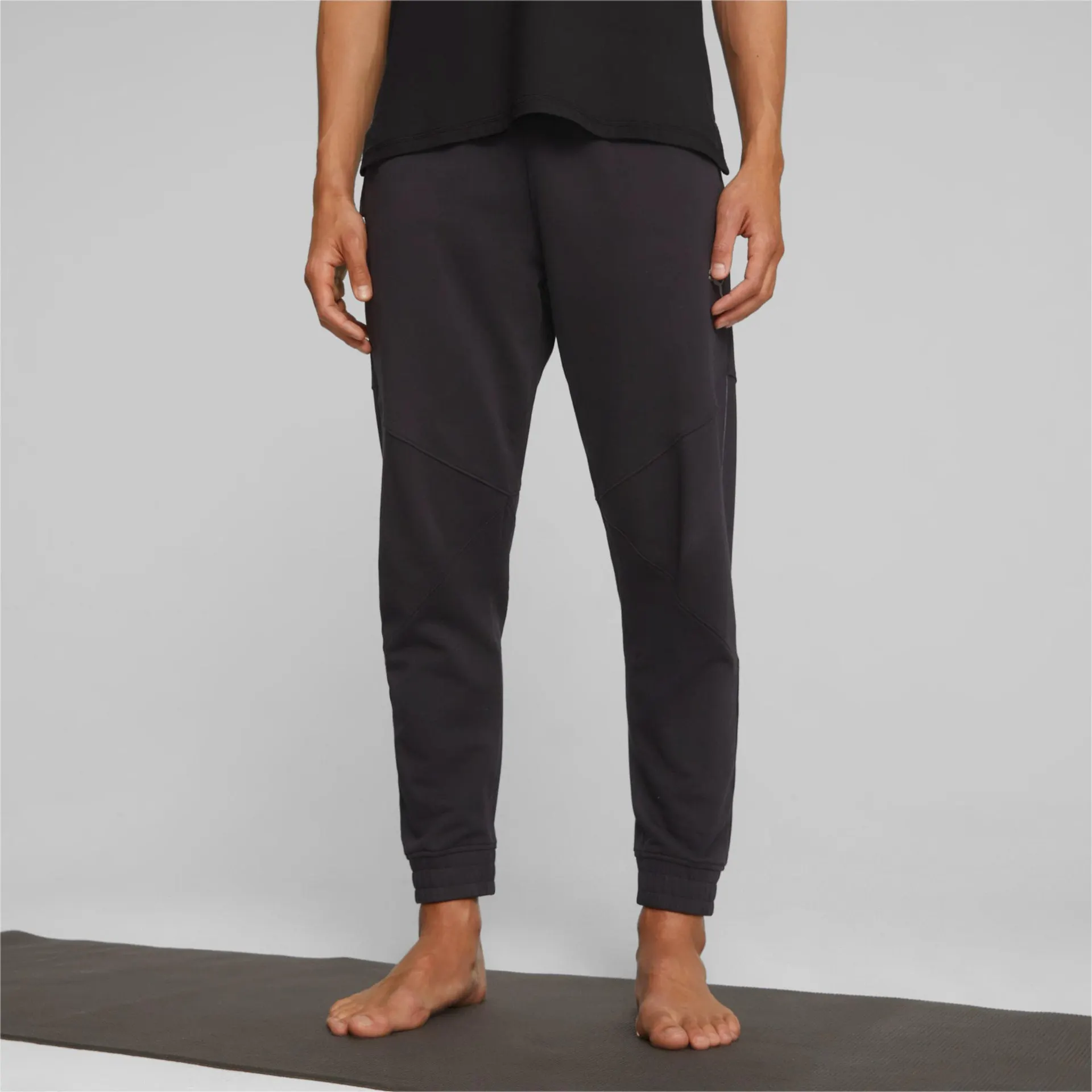 Studio Plastic Free Men's Training Joggers