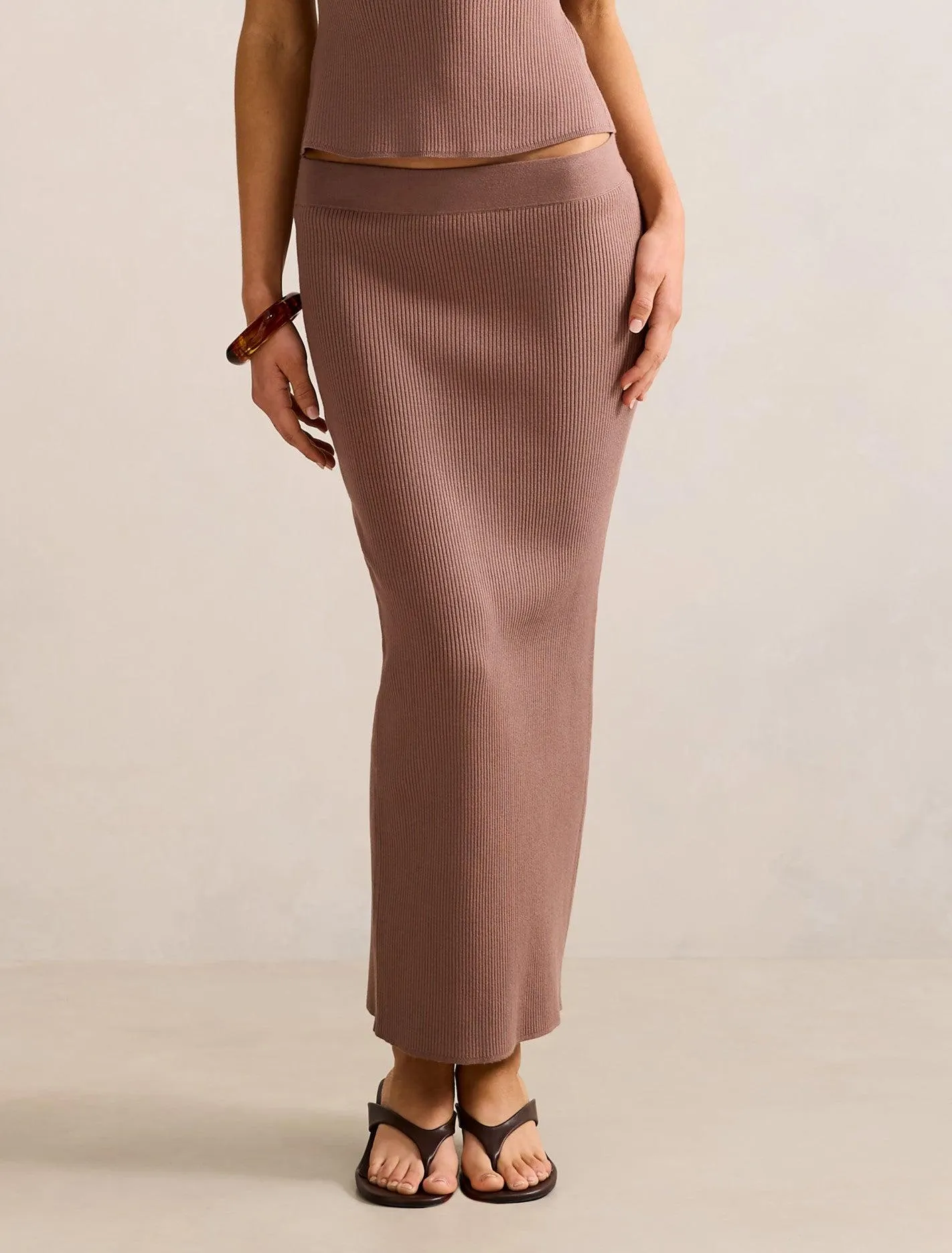 Kallie Rib Knit Midi Pencil Skirt