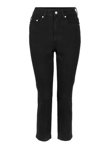 Women's Slim Jean in Washed Black