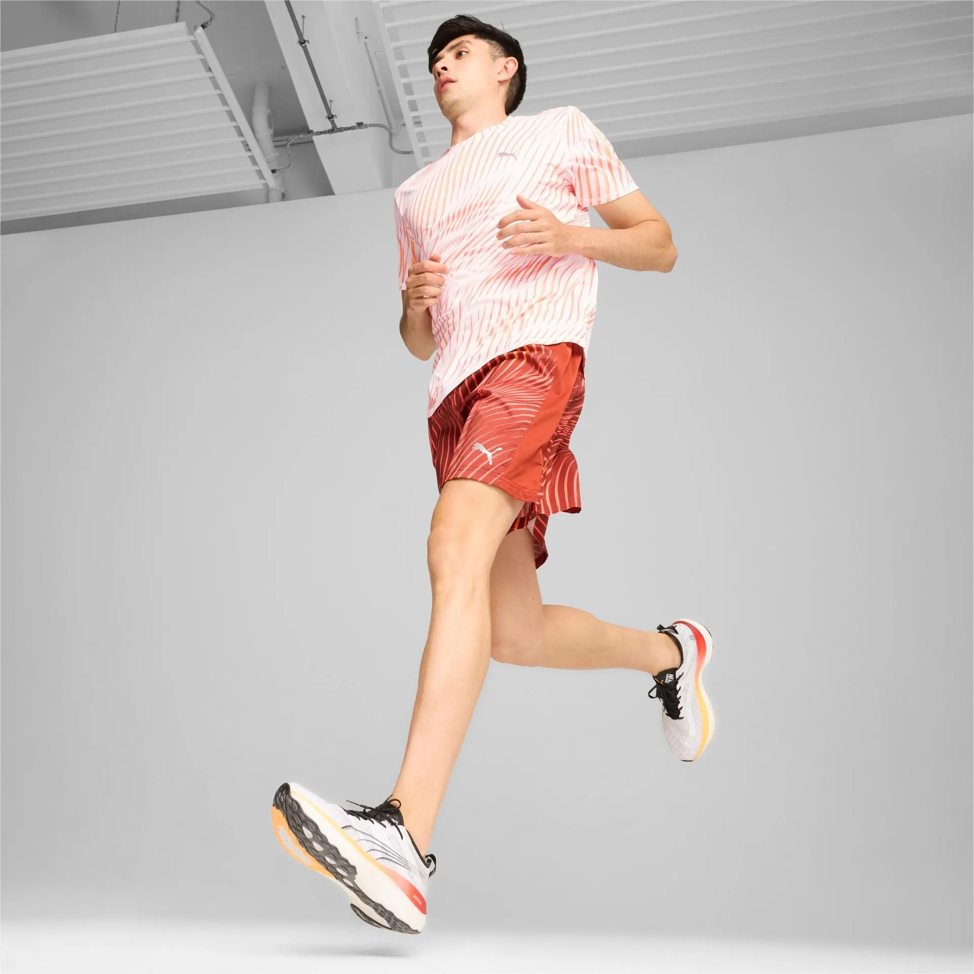 RUN FAVOURITE Men's Tee