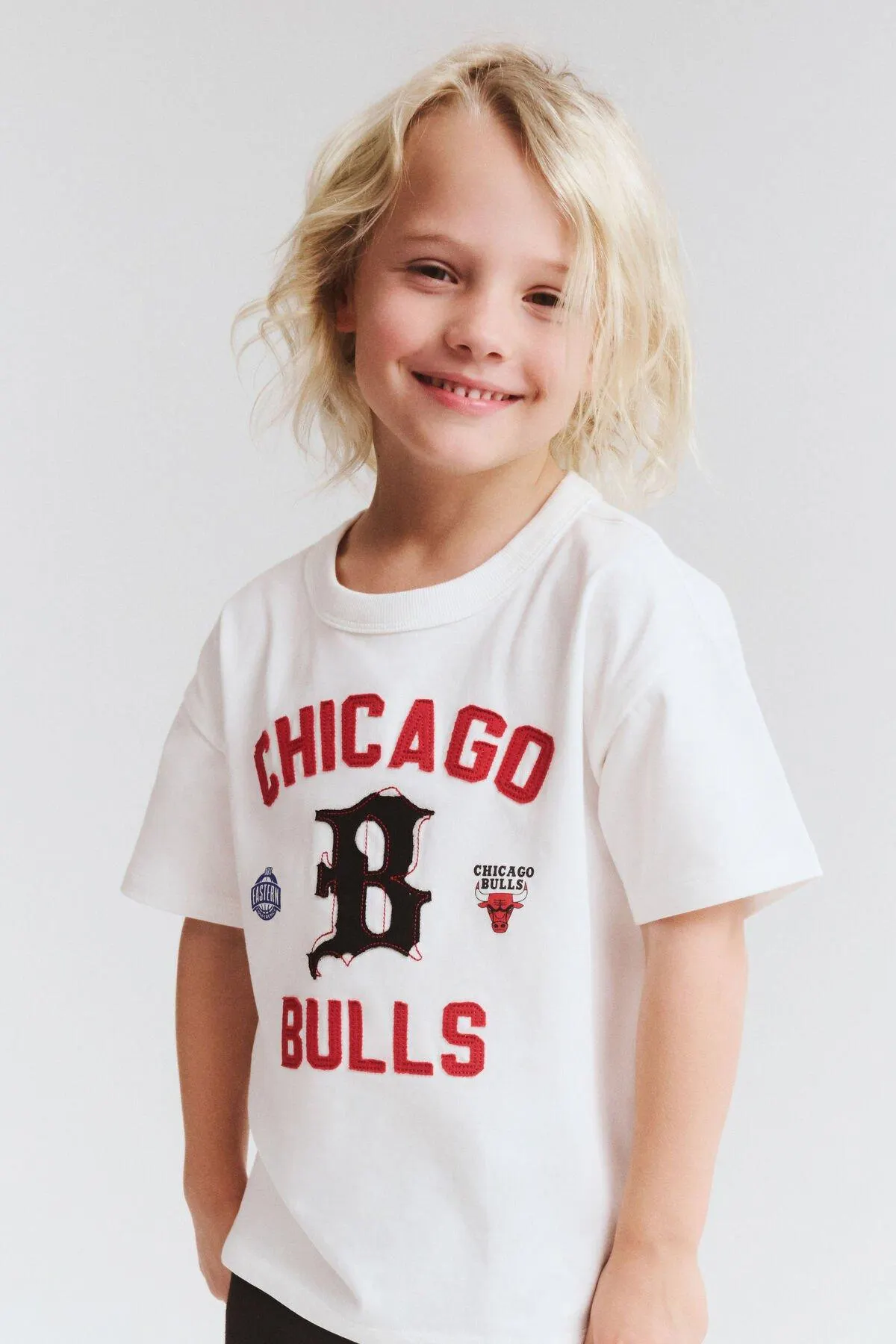 NBA Chicago Bulls Drop Shoulder Short Sleeve Tee