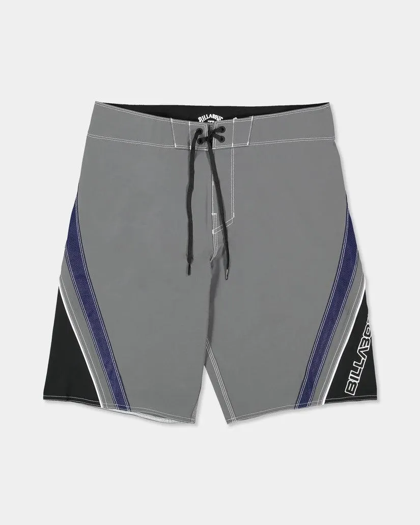 MENS FLUID 2K PRO 21" BOARDSHORTS
