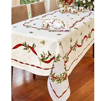 Christmas Holly Jacquard Tablelinen