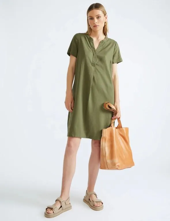 Katies Short Sleeve Split Neck Linen Blend Shift Dress