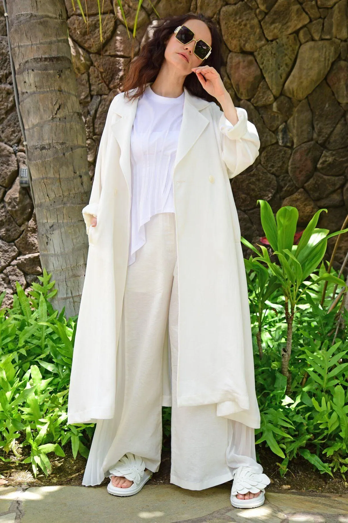 Float My Coat Coat | White