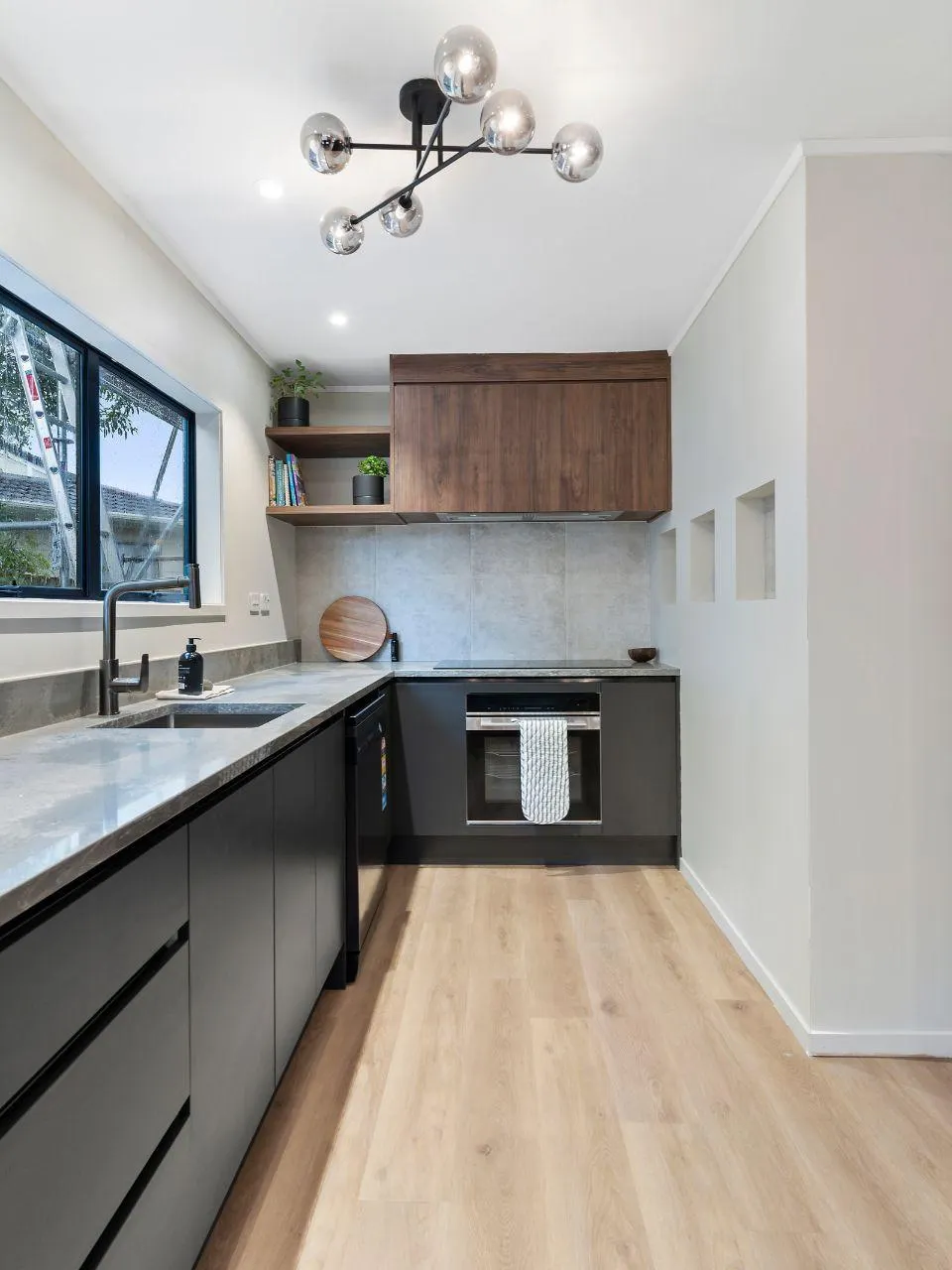 Clooney 6 Light CTC Matt Black