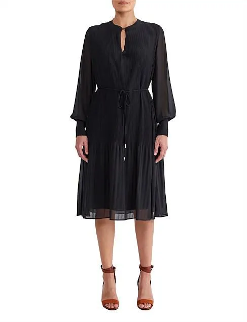 PLEATED DRESS WITH TIE