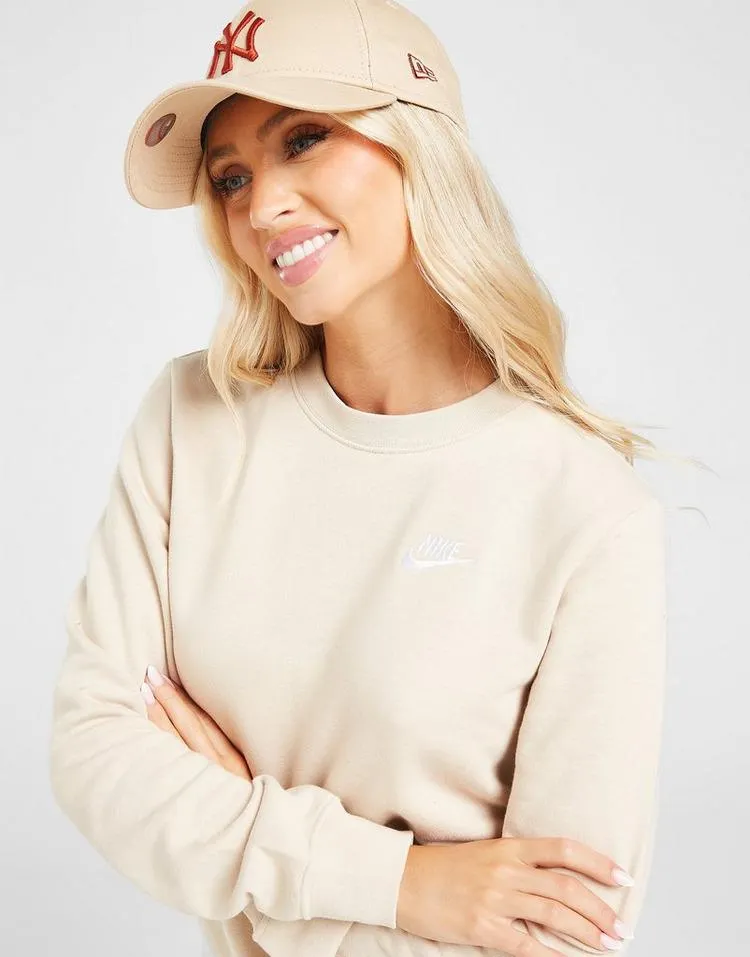 Nike Club Sweatshirt