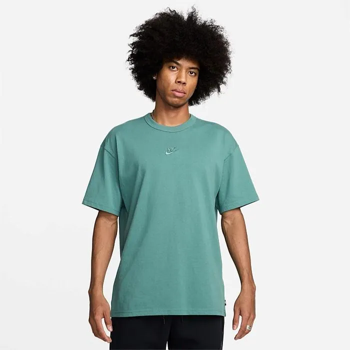 Sportswear Premium Essentials T-Shirt