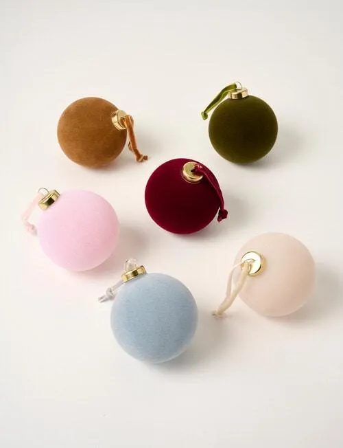 Christmas Shop Glass Velvet Bauble