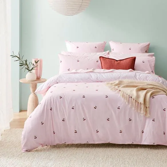 Emily Quilt Cover - Blush
