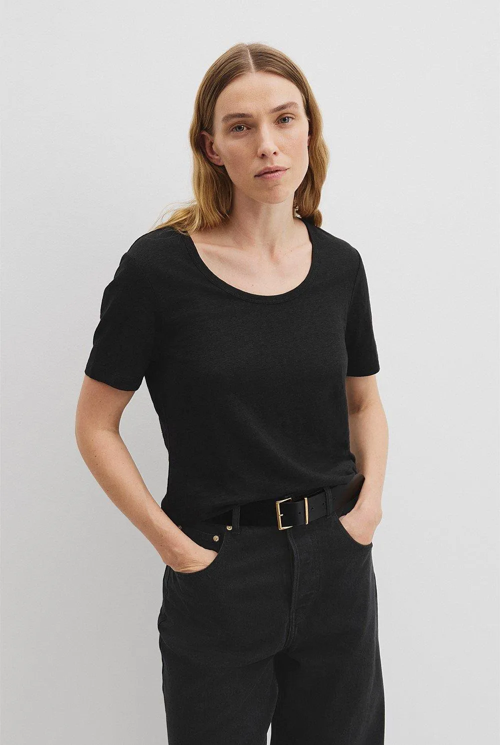 Linen Scoop Neck T-Shirt