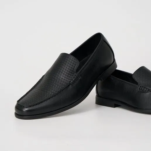 Number One Shoes + Hannahs 2024