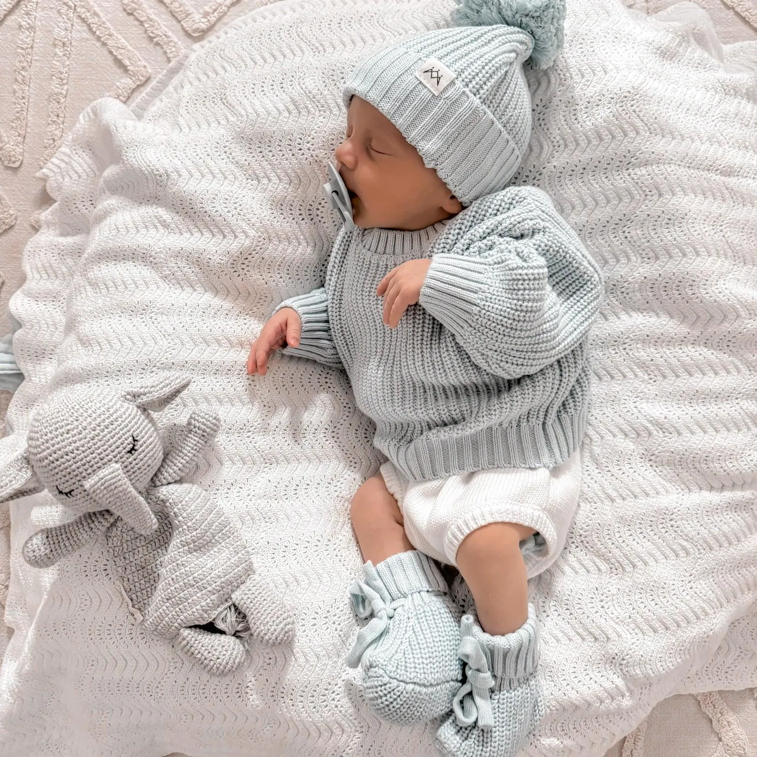 Cuddle Me Comforter - Elephant