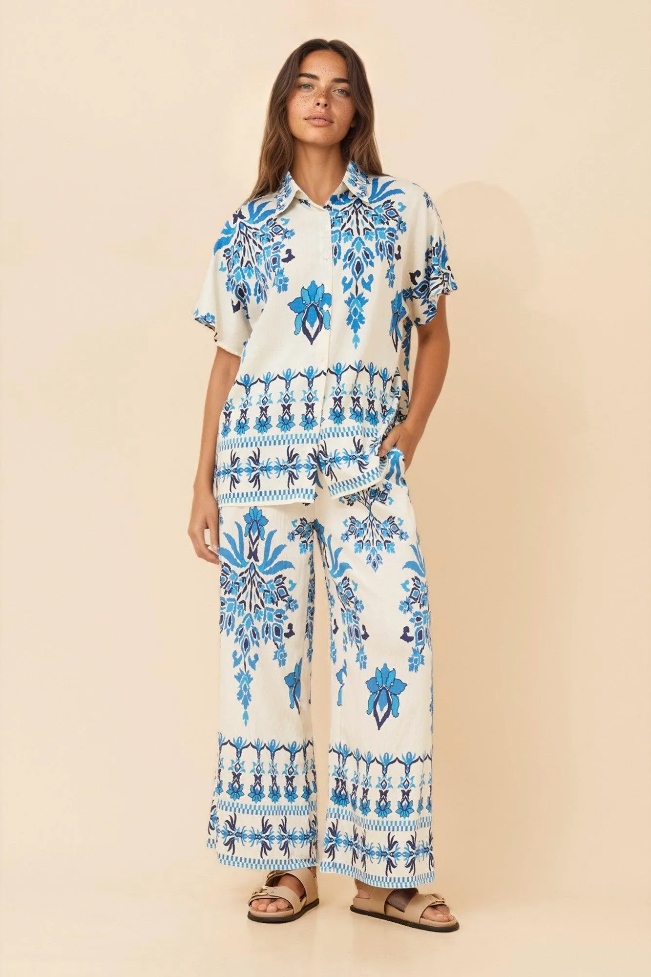 NEVELLE BORDER PRINT TWO-PIECE SET