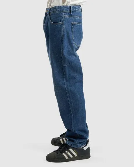 STRAIGHT LINE DENIM JEAN