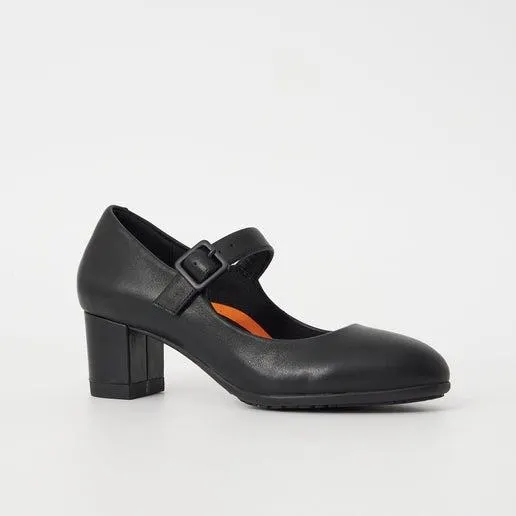 Number One Shoes + Hannahs 2024