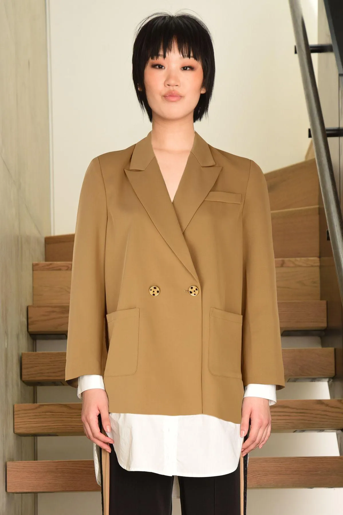 Tuck In Your Shirt Jacket | Tan