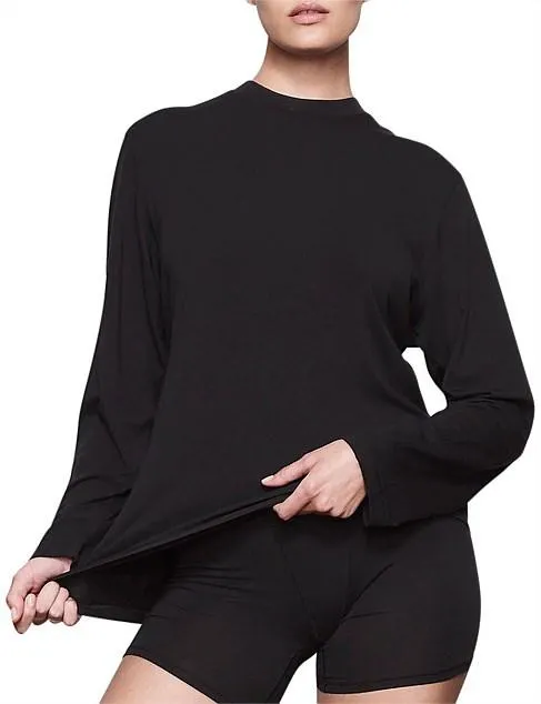 BOYFRIEND LONG SLEEVE T-SHIRT