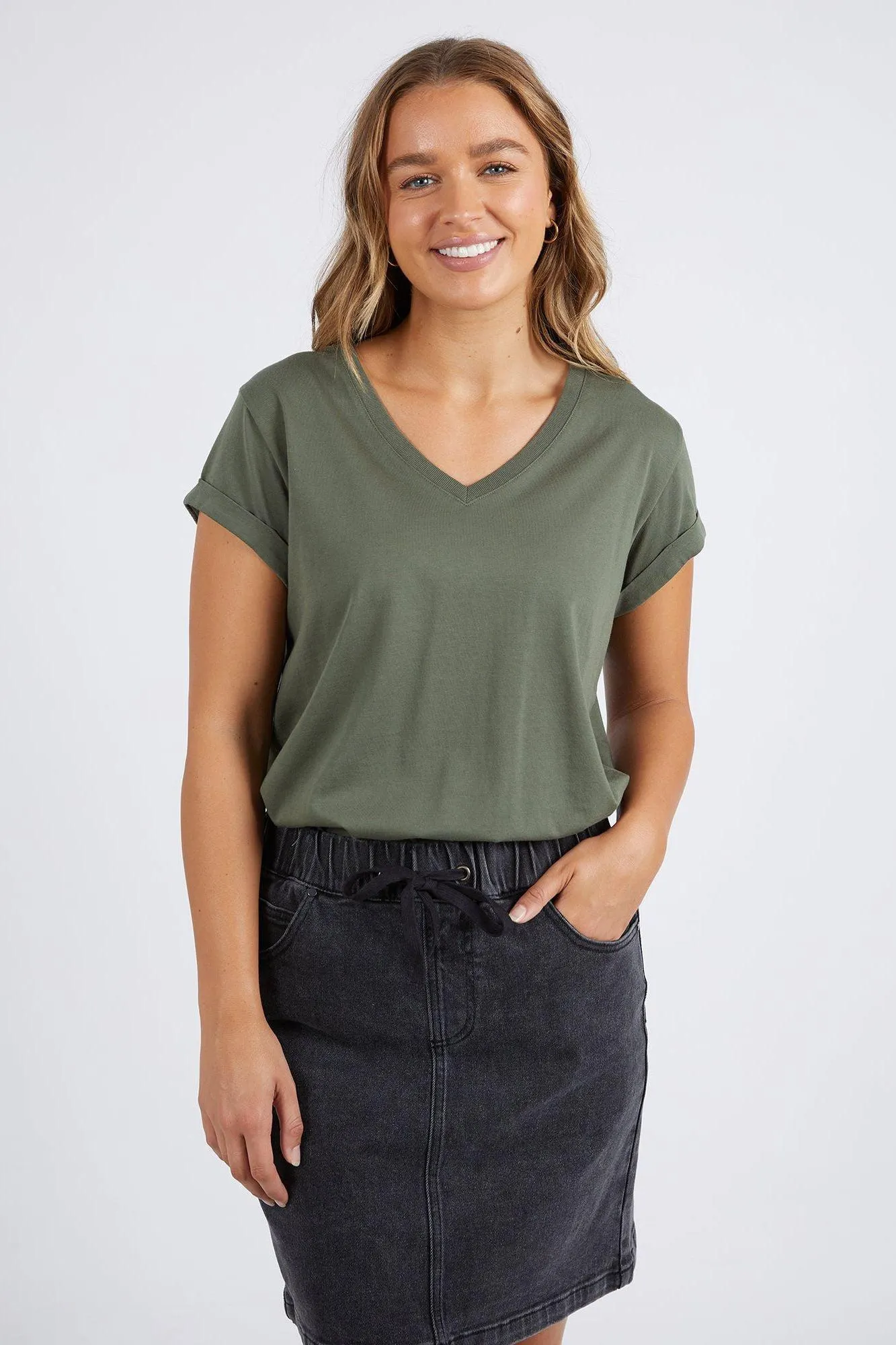 Manly Vee Tee | Khaki