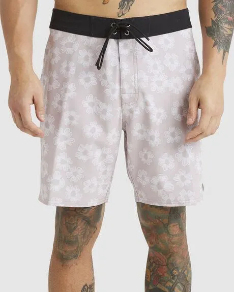 VA PIGMENT BOARDSHORTS 18"