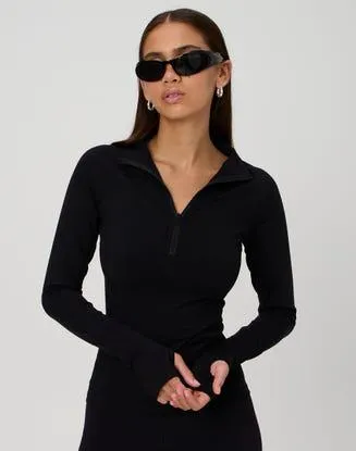Active Long Sleeve Quarter Zip Top