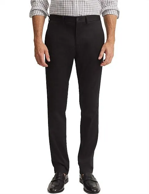 Regular Travel Trouser