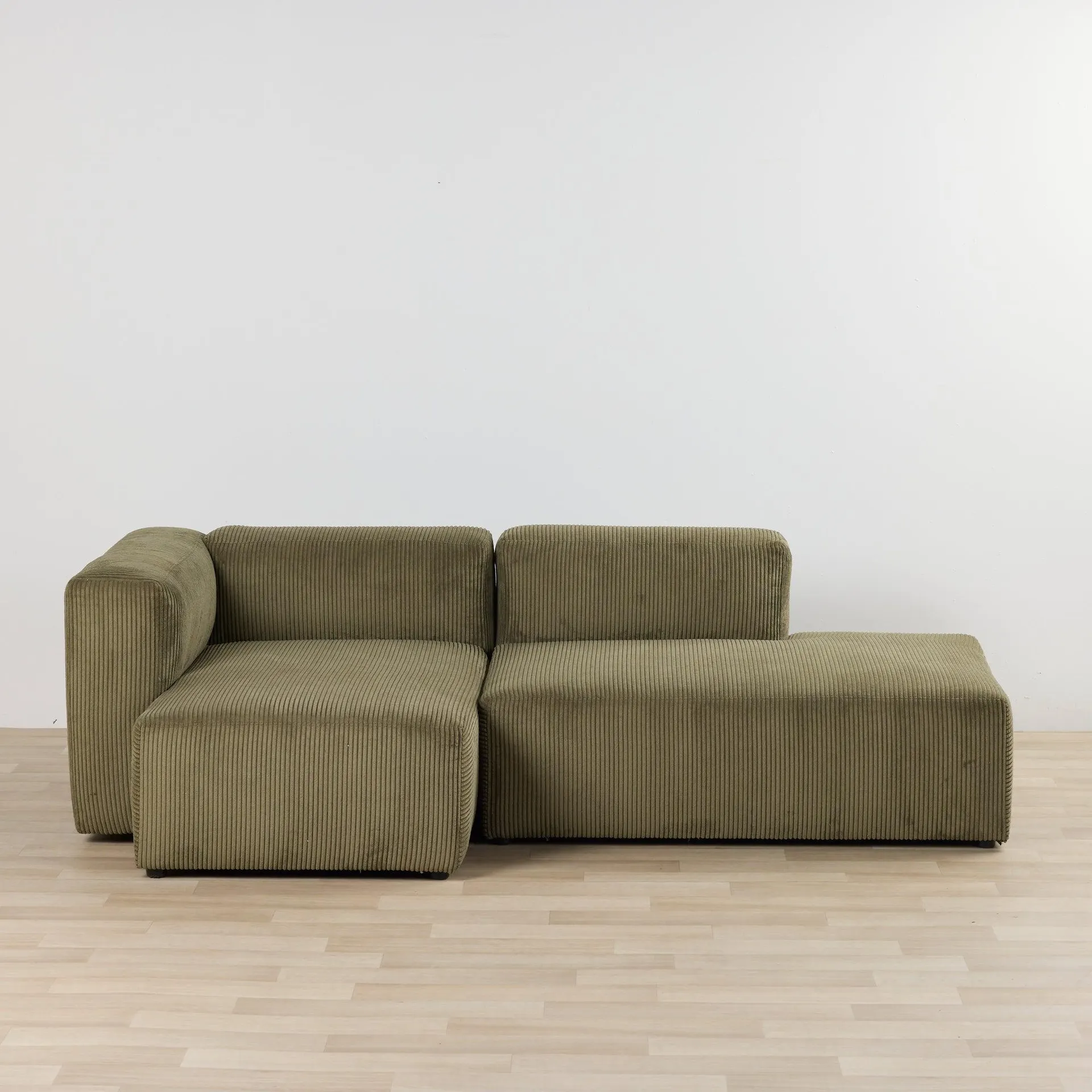 Finnian 2-Seat LH Chaise - Olive