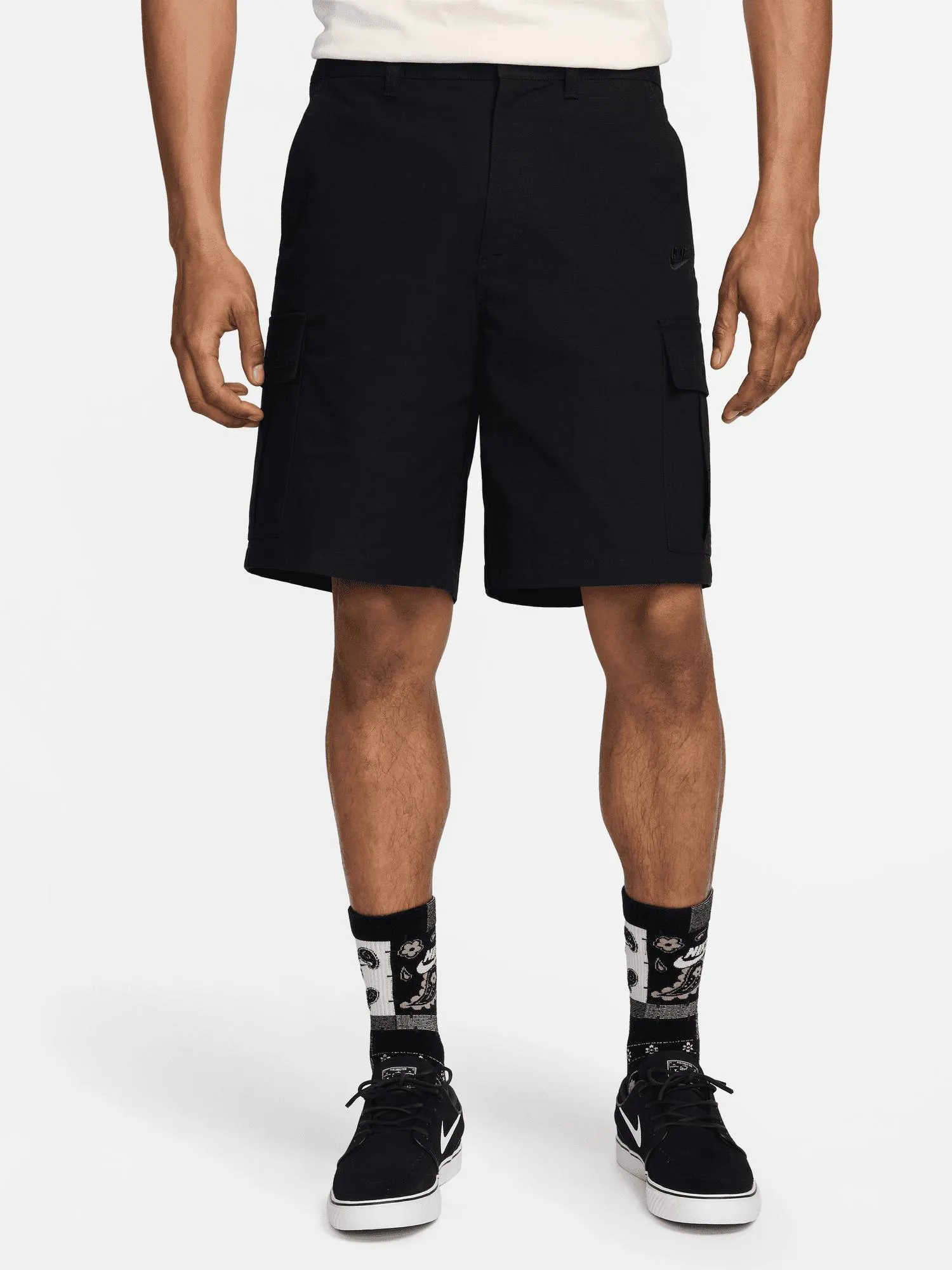 Club Woven Cargo Shorts