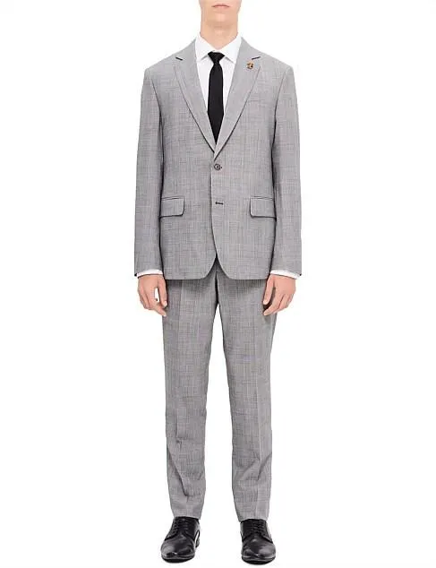 PALLADIO Model Suit Drop 7