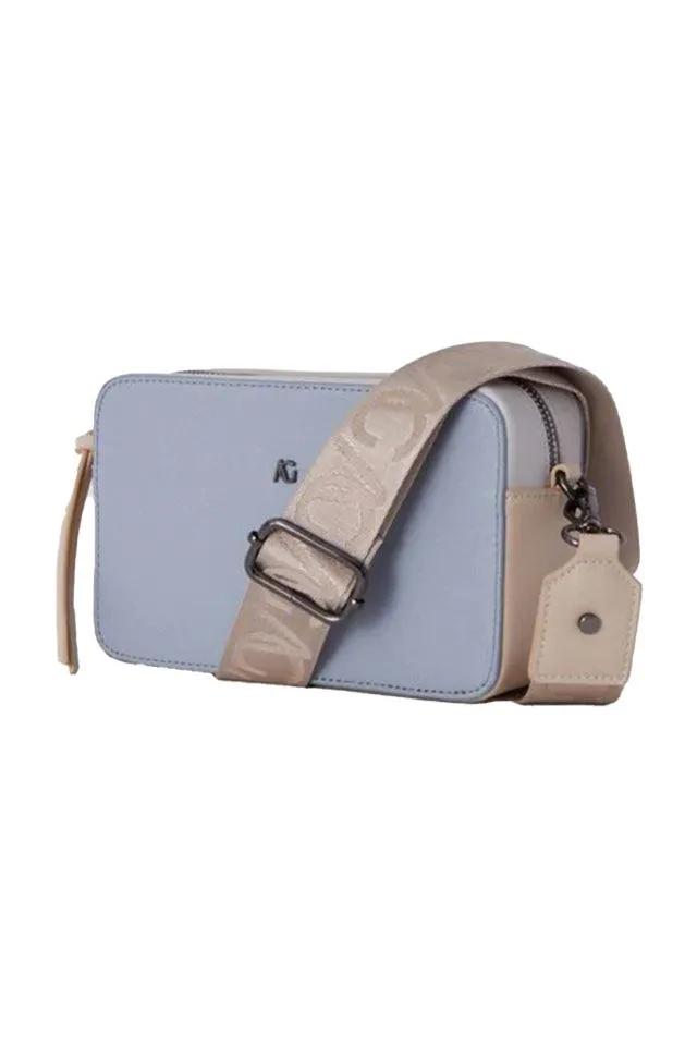 Daisy Crossbody Bag