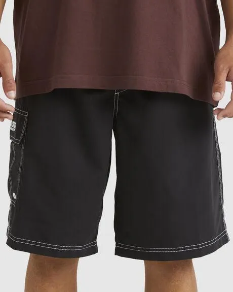 THROW ON BOARDSHORTS