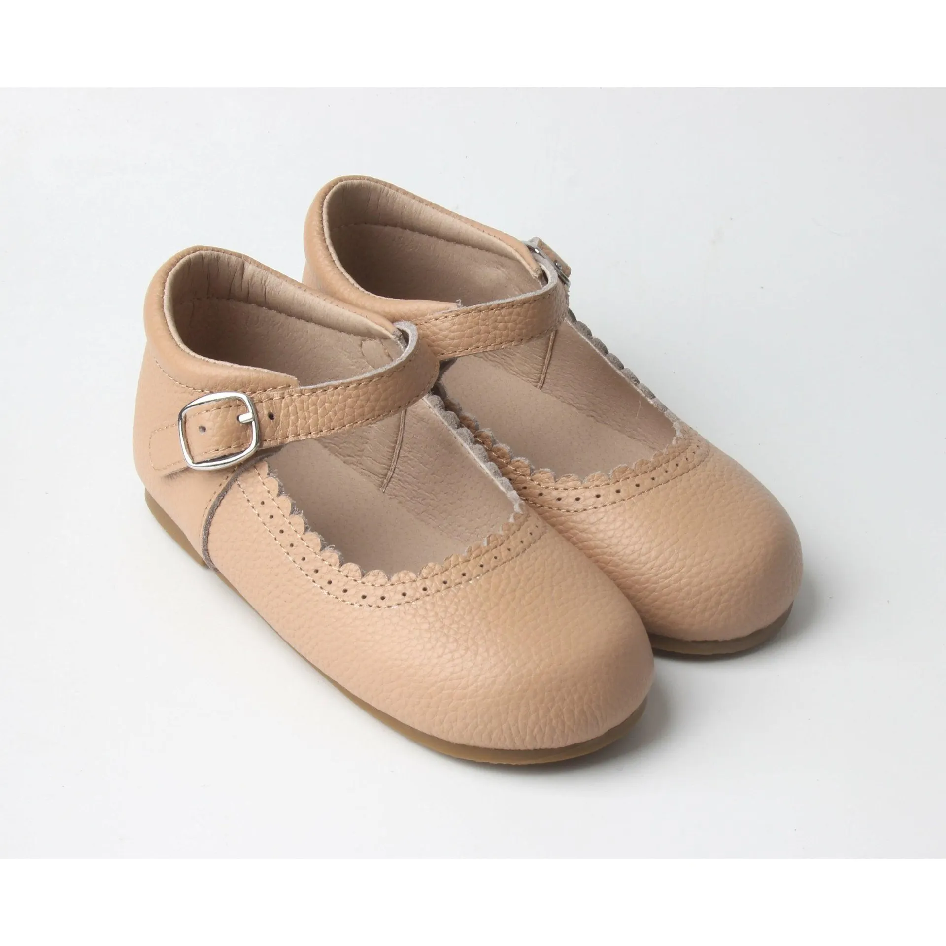 BEIGE MARY JANE SHOES