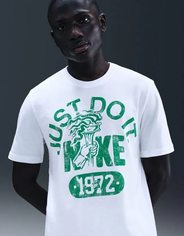 Sportswear OC Vintage Just Do It Tee