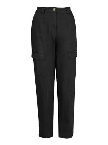 Women's Tapered Cargo Pants in Black
