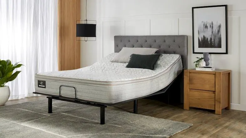 King Koil Conforma Classic II Medium Queen Mattress with Motion Adjustable Base by Tempur