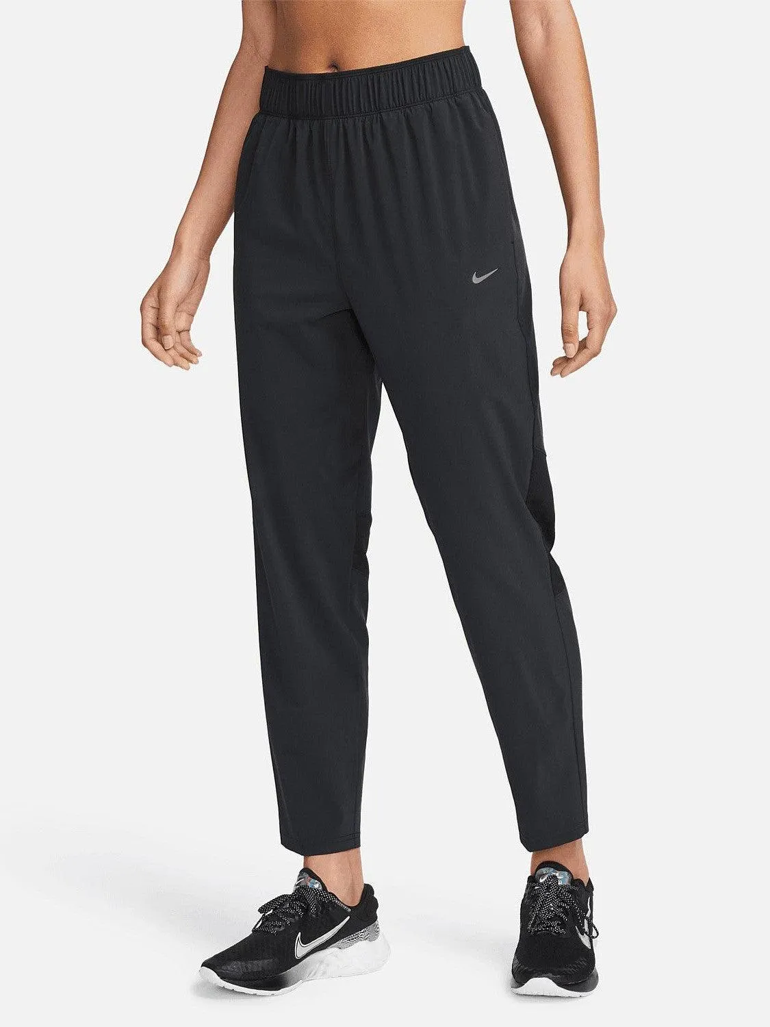 Dri-FIT Go Mid-Rise Pants